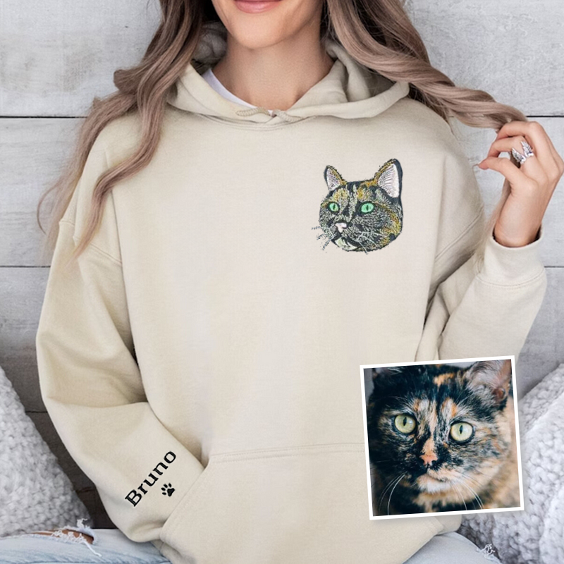 Tortoiseshell Cat Lover Custom Embroidered Sweatshirt Hoodie T-shirt