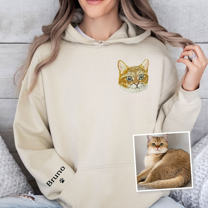 Golden-shaded Cat Lover Custom Embroidered Sweatshirt Hoodie T-shirt